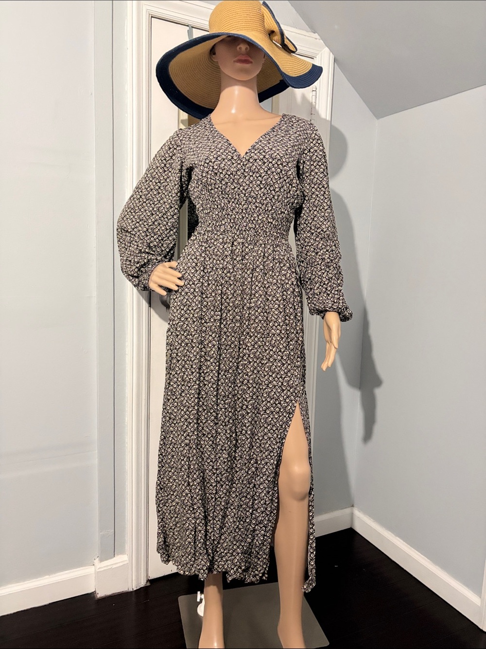 GAP Black Floral Maxi Dress with V-Neck and Side Slit